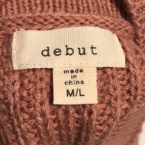 🆕 Debut Lace Up Sweater - Picture 5 of 5